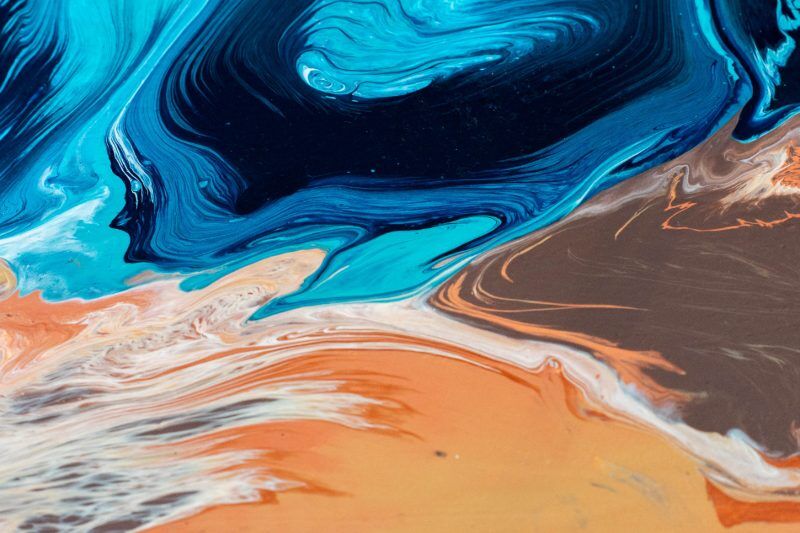 best colors for fluid art